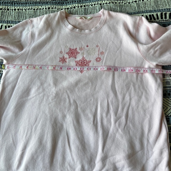 Northern Reflections Womens Light Pink Snowflake Cottagecore Crewneck Sweatshirt - Picture 8 of 9